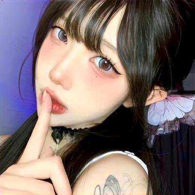 离婚后前夫全家跪求我原谅